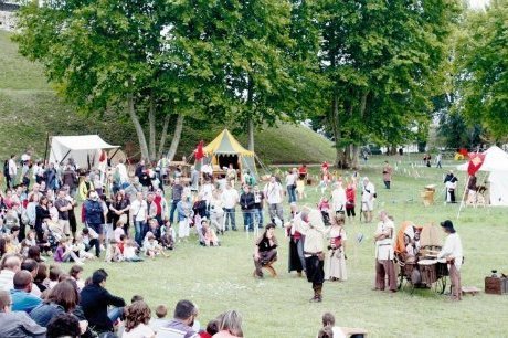 Les Médiévales font recette - SudOuest.fr | Festivals Celtiques et fêtes médiévales | Scoop.it