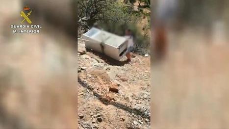 Espagne : il jette un réfrigérateur dans la nature, les forces de l'ordre l'obligent à le récupérer | GREENEYES | Scoop.it