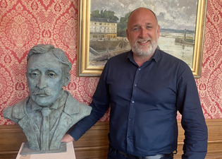 Nicolas Pubreuil, maire de Honfleur : &laquo; La politique peut ronger si on n'arrive pas &agrave; prendre du recul &raquo; | Une semaine d'actu - Newsletter de veille de l'AURH | Scoop.it