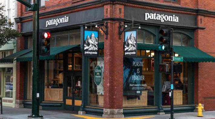 How a &lsquo;dirtbag&rsquo; billionaire retailer chose to do capitalism differently | Family Office & Billionaire Report - Empowering Family Dynasties | Scoop.it