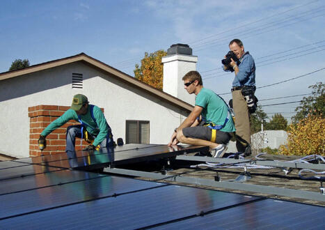 Le solaire résidentiel devient plus abordable au Royaume-Uni alors que la concurrence entre installateurs s’intensifie | POLITIQUES ENVIRONNEMENTALES ET CLIMATIQUES, RSE, FINANCES "VERTES", INFORMATIONS GENERALES | Scoop.it
