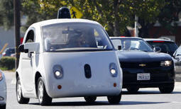 Google, Tesla, others wait for DMV's self-driving rules | Bilpool | Scoop.it