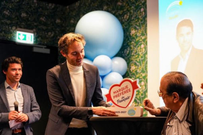 Camping Paradis r&eacute;&eacute;lue Marque Pr&eacute;f&eacute;r&eacute;e des Fran&ccedil;ais dans la cat&eacute;gorie &laquo; Camping &raquo; pour la troisi&egrave;me ann&eacute;e cons&eacute;cutive&nbsp; | Observations, chiffres cl&eacute;s, fiches march&eacute;s, &eacute;tudes et tendances | Scoop.it