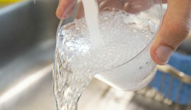 En Australie, l’eau du robinet contient des substances cancérogènes, une honte nationale