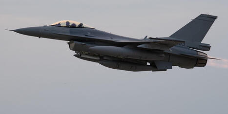 La Slovaquie n&eacute;gocie de nouveaux F-16V Viper | DEFENSE NEWS | Scoop.it