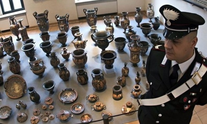 Record €50m hoard of looted Italian antiquities unveiled by police | Antiques & Vintage Collectibles | Scoop.it