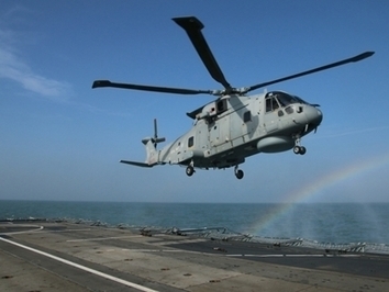 Premier déploiement du nouvel hélicoptère Merlin Mk 2 sur une frégate Type 23 britannique | Newsletter navale | Scoop.it