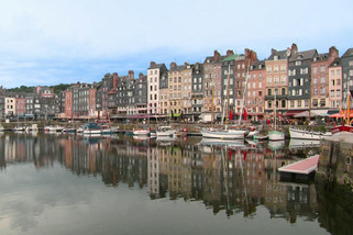 Risque d'effondrements à Honfleur. La ville doit-elle dire adieu à son paysage de carte postale ? | Veille territoriale AURH | Scoop.it