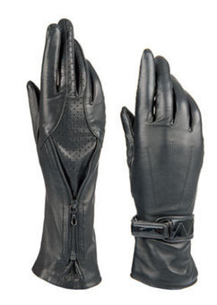 Pour ses 75 ans, Agnelle r&eacute;&eacute;dite ses mod&egrave;les embl&eacute;matiques | Les Gentils PariZiens | style & art de vivre | Scoop.it