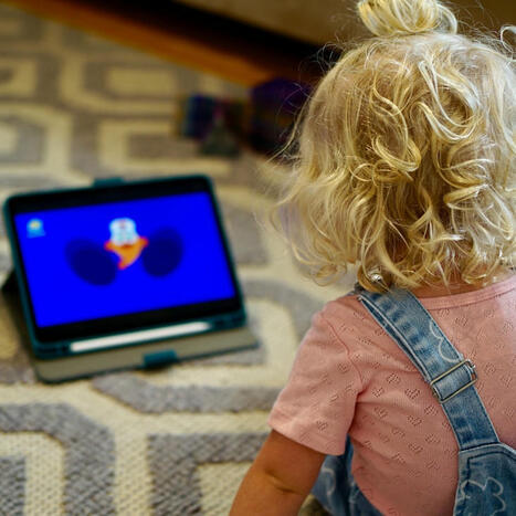Health experts say screen time in small children can have serious impacts | eParenting and Parenting in the 21st Century | Scoop.it