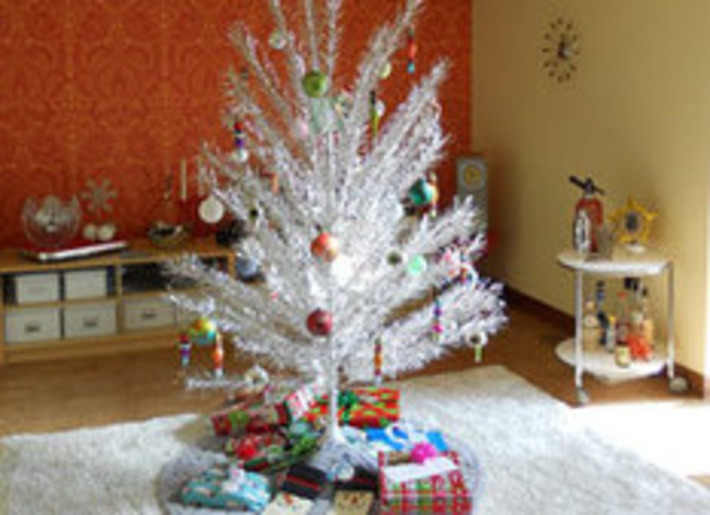 History Lesson: The Aluminum Christmas Tree | Antiques & Vintage Collectibles | Scoop.it