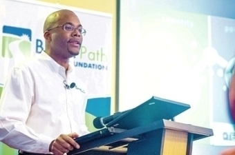 Caribbean tech expert to receive lifetime achievement award - Business | LACNIC news selection | Scoop.it