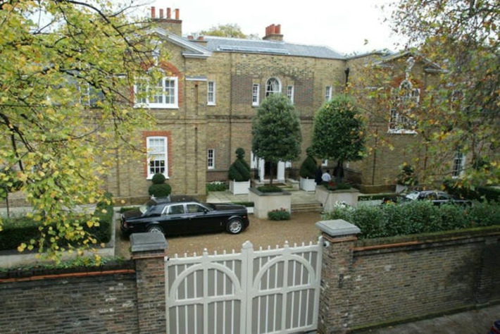 Billionaire to list £250m Chelsea manor as ‘UK’s gone to hell’ | Real Estate Report | Scoop.it