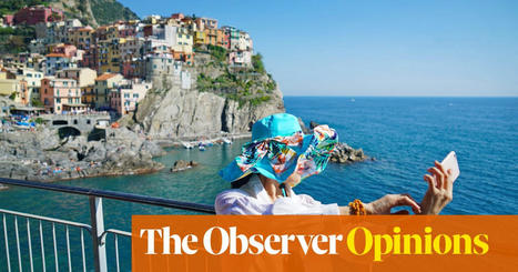 The world’s most perfect places are being turned into backdrops for our tourist selfies | Tobias Jones | The Guardian | Tourisme Durable - Slow | Scoop.it