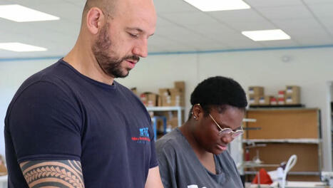 De la maroquinerie au textile, l’Atelier de Julien.H, façonnier exemplaire au service des marques | Métiers, emplois et formations dans la filière cuir | Scoop.it