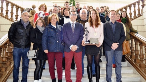 Alc&aacute;zar de San Juan homenajea a Beatriz Escribano, plata en el Europeo de balonmano | Balonfemme | Scoop.it