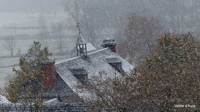 Un clocher d'Aure tourmenté en ce 8 novembre | Vallées d'Aure & Louron - Pyrénées | Scoop.it