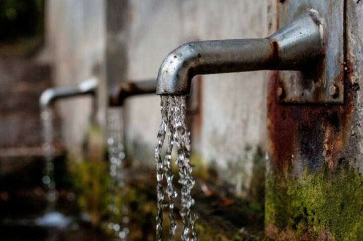Eau potable : les Français ont réduit leur consommation en 2023