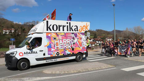 Aide au passage de migrants lors de la Korrika&nbsp;: les sept pr&eacute;venus attendront deux mois de plus pour le jugement - ICI | BABinfo Pays Basque | Scoop.it