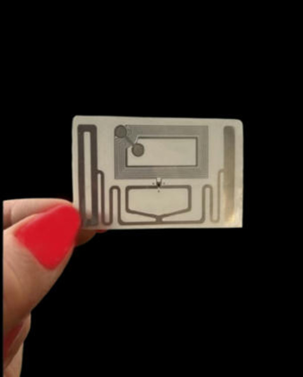 Combined NFC & RAIN RFID tag for stronger GS1 Digital Links and Digital Product Passports | Track & Trace | Scoop.it