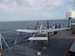 Un drone à voilure fixe sur un bâtiment de la Marine | DEFENSE NEWS | Scoop.it