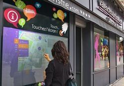 L'OT de Valence innove avec une vitrine interactive tactile | Innovations, Initiatives dans le Tourisme et l'Evenementiel | Scoop.it