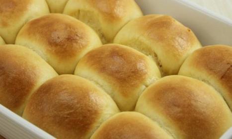 Dinner Rolls - Luftig-lockere Brotbeilage | Chefkoch.de Video | #EatingCulture #EasyBaking | Hobby, LifeStyle and much more... (multilingual: EN, FR, DE) | Scoop.it