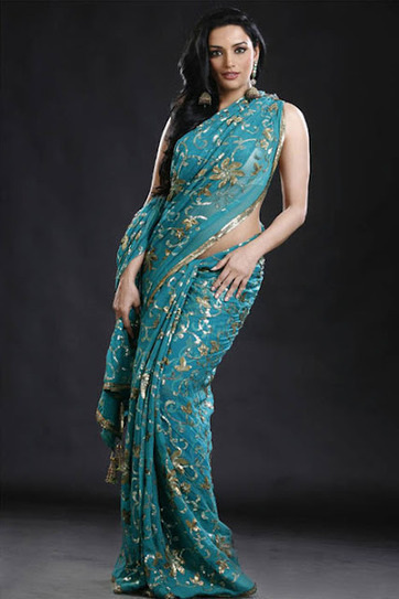 Actress Swetha Menon Pictures in Sarees, Latest Fashion Magazine Photoshoot | Indian Fashion Updates | Scoop.it
