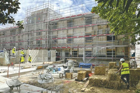 Enveloppe : à Arles, la paille de riz assure en ITE | Réhabilitation durable | Scoop.it