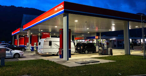 Slovenia rajoitti v&auml;liaikaisesti polttoaineen ostamista &ndash; armeija apuun jakelun turvaamiseksi | Uutisia lyhyesti | Yle | 1Uutiset - Lukemisen t&auml;hden | Scoop.it