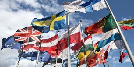 Desperate times call for deficit measures: US debt debate in 5 slides - Citywire | A World of Debt | Scoop.it