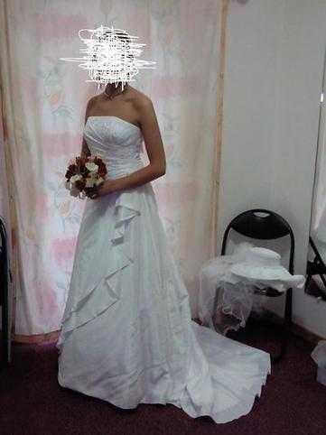 Annonce : Robe de mariée neuve jamais portée - Lorraine - Vosges - Occasion du mariage | Robes de mariée d'occasion | Scoop.it