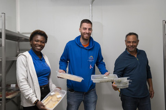 Mont-de-Marsan Agglo. &laquo;&nbsp;Ce qu&rsquo;on a en trop, qu&rsquo;est-ce qu&rsquo;on en fait&nbsp;?&nbsp;&raquo; : les repas en surplus dans les cantines scolaires distribu&eacute;s gratuitement aux &eacute;tudiants | Landes - Conseils municipaux & communautaires | Scoop.it