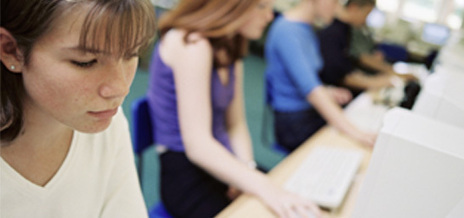 Cursos online gratuitos y reconocidos por universidades de prestigio que comienzan en septiembre | University Master and Postgraduate studies and positions | Scoop.it