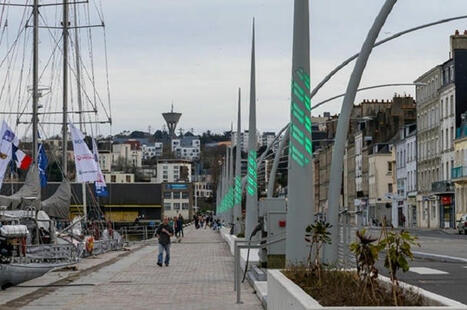 Cherbourg modernise ses mâts d'éclairage indiquant les marées | Regards croisés sur la transition écologique | Scoop.it