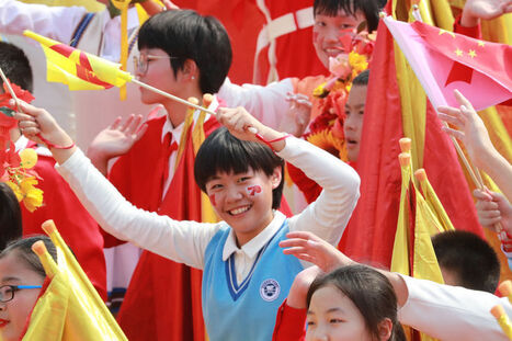 Suuren Kiinan suuruus näkyi juhlapäivänä – katso juhlallisuudet kuvina | Yle Uutiset | yle.fi | 1Uutiset - Lukemisen tähden | Scoop.it