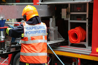 Landes&nbsp;: un camion en feu sur la 2x2 voies entre Dax et Mont-de-Marsan, la circulation d&eacute;vi&eacute;e | Landes - Conseils municipaux & communautaires | Scoop.it