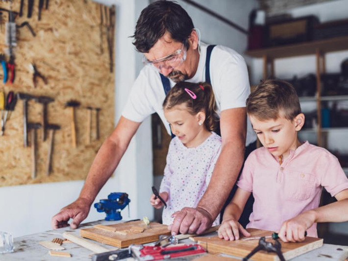 How family businesses plan for growth opportunities ahead: survey | Business Family Enterprise Report  - Moving From Success to Significance | Scoop.it