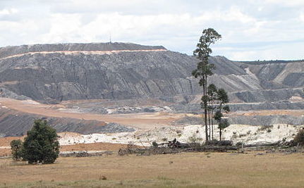 Activists Shut Down Largest Mountaintop Removal Mine | The EcoPlum Daily | Scoop.it