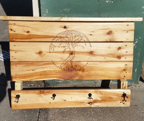 Pretty Woodburned Tree of Life Pallet Coat Rack | 1001 Pallets ideas ! | Scoop.it