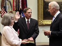 Petraeus on Benghazi: It Wasn't Me | News You Can Use - NO PINKSLIME | Scoop.it