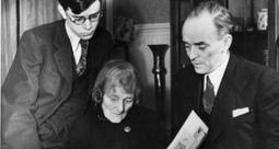 Maud Gonne autobiography fetches €5,200 in Yeats auction | The Irish Literary Times | Scoop.it
