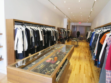 Save big bucks by shopping the wonderful wacky world of designer luxury consignment - The Globe and Mail | The UHNW Lifestyle Report | Scoop.it