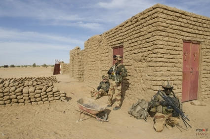 Serval, Sahel: un trio ouvrages qui reviennent sur dix ans de crise et d'opérations | GUERRE AU MALI - FRENCH MILITARY OPERATIONS IN MALI | Scoop.it