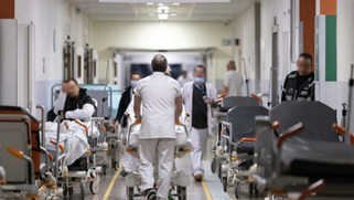 Urgences : la moitié des patients y reste plus de 3 heures, un chiffre en forte augmentation | Veille territoriale AURH | Scoop.it