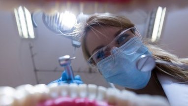 Un tiers des dentistes refuseraient les patients séropositifs | HIV: #dattiunacontrollata | Scoop.it