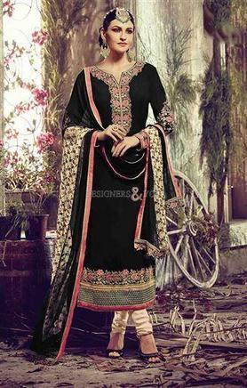 Simple Designer Pakistani Salwar Suits With Par