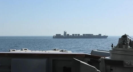 D&eacute;troit d&rsquo;Ormuz : des navires cibl&eacute;s par des tirs, un porte-conteneurs iranien arraisonn&eacute; | DEFENSE NEWS | Scoop.it