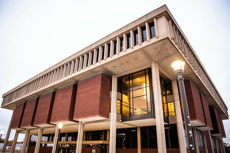 Scholarly communication around the world - News - Illinois State | Useful Tools, Information, & Resources For Wessels Library | Scoop.it