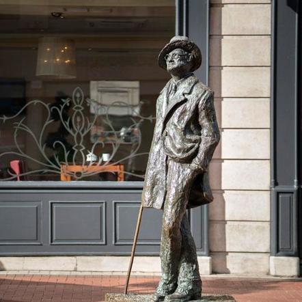 Talking Statues Dublin : JAMES JOYCE written by: RODDY DOYLE animated by: GABRIEL BYRNE | The Irish Literary Times | Scoop.it